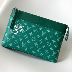 Louis Vuitton] 루이비통 포쉐트 보야주 수플 그린