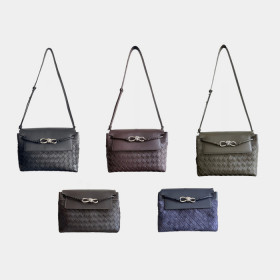 [Bottega Veneta] 보테가 베네타 스몰 안디아모 메신저백