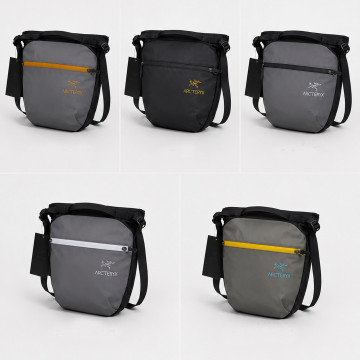 [Arc'teryx x BEAMS] 아크테릭스 x 빔즈 아로 8 숄더백