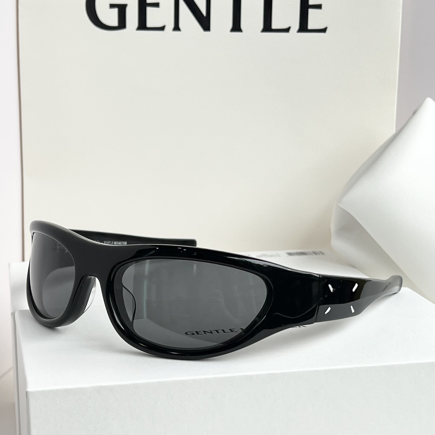 [Gentle Monster x Maison Margiela] 젠틀 몬스터 x 메종 마르지엘라 MM003