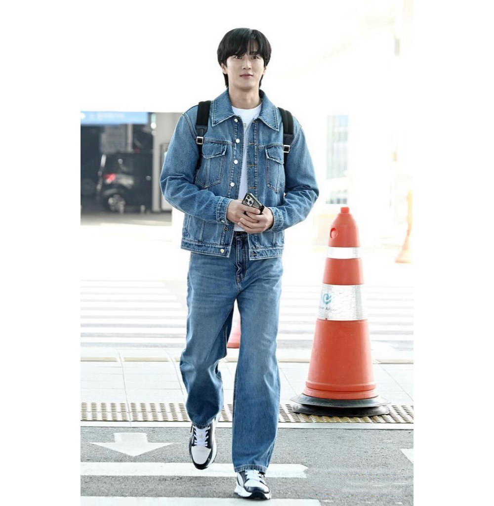 바지 모델 착용 이미지-S8L18