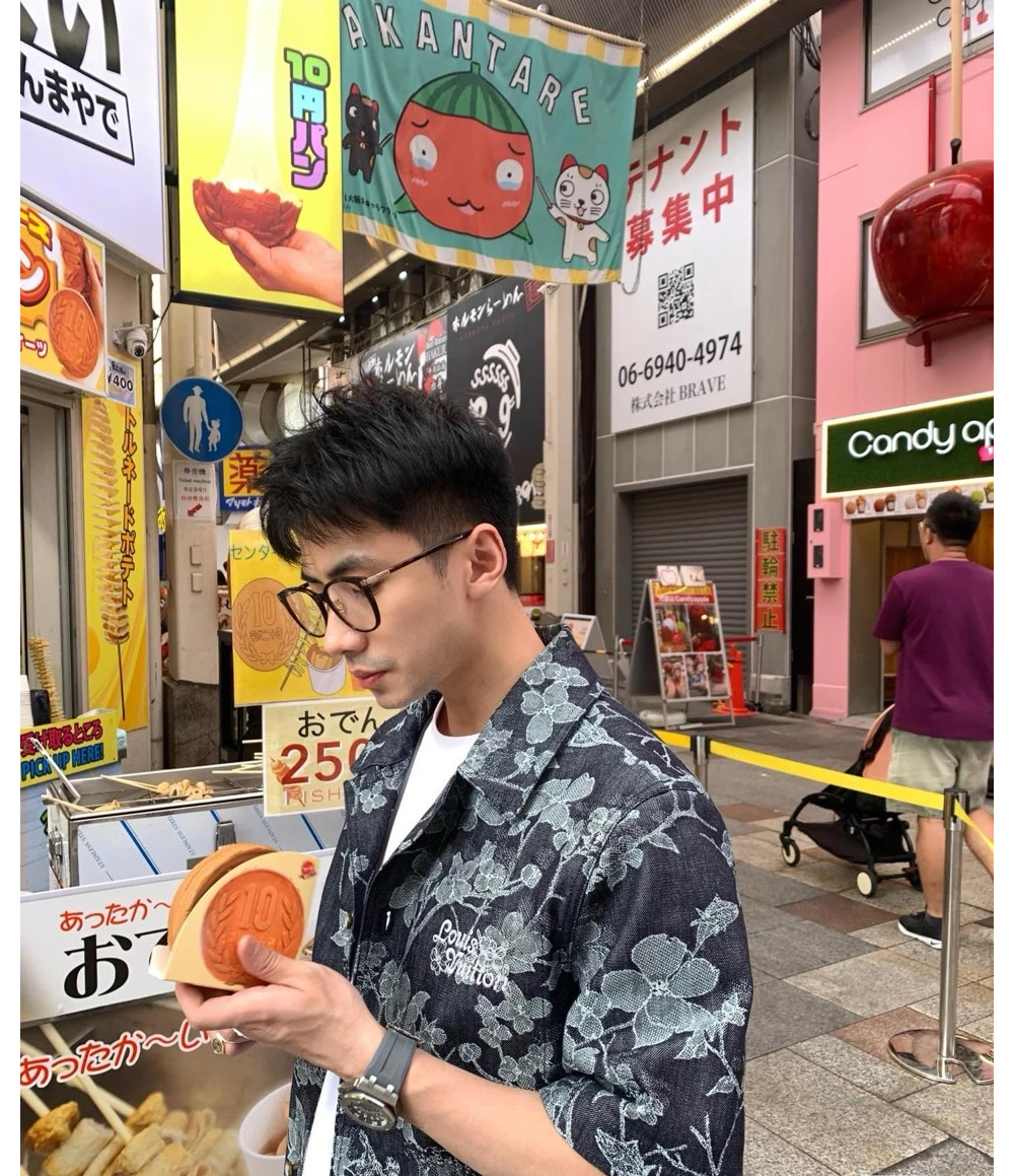 반바지 모델 착용 이미지-S9L12