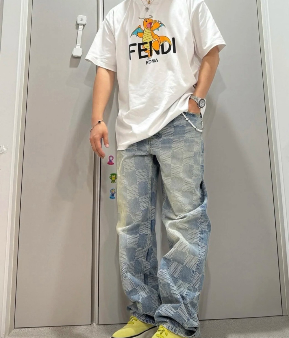 바지 모델 착용 이미지-S18L19