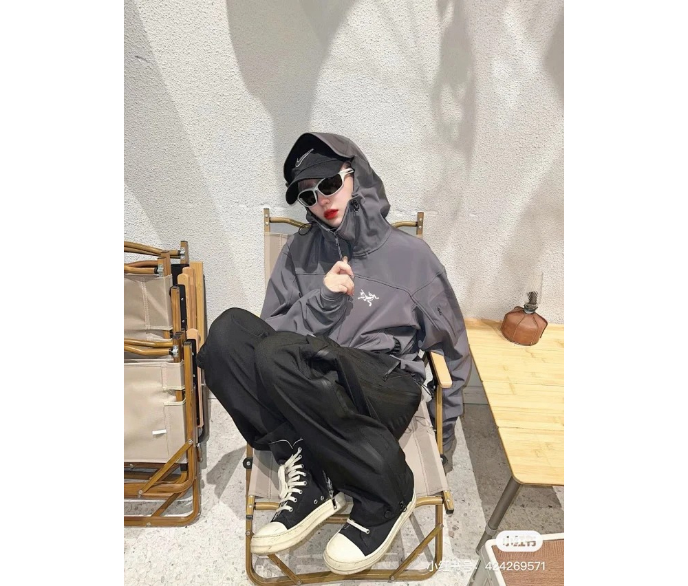 재킷 모델 착용 이미지-S1L25